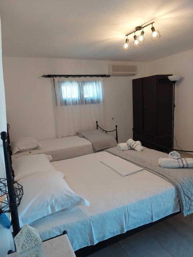 Anemelia Hotel Adamas Exterior foto